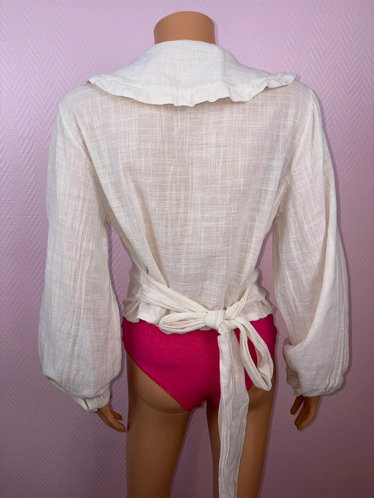Clean women's shirt rarely worn – photo 6